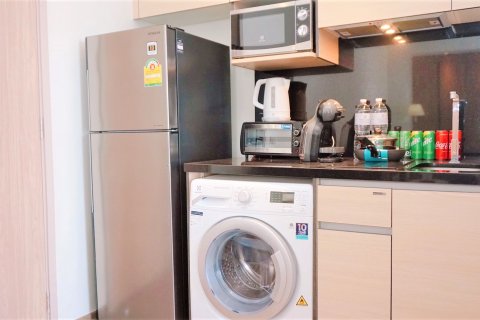 Кондоминиум с 2 спальнями в Бангкоке, Таиланд № 143376 - фото 9