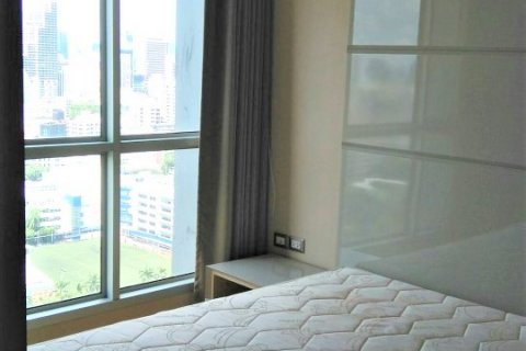 Condo in Bangkok, Thailand, 1 bedroom  № 143377 - photo 3