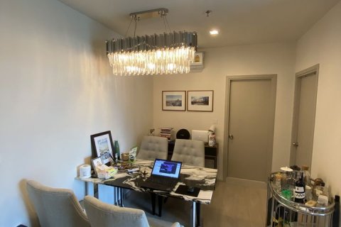 Condo in Phra Khanong, Bangkok, Thailand, 1 bedroom  № 143372 - photo 4