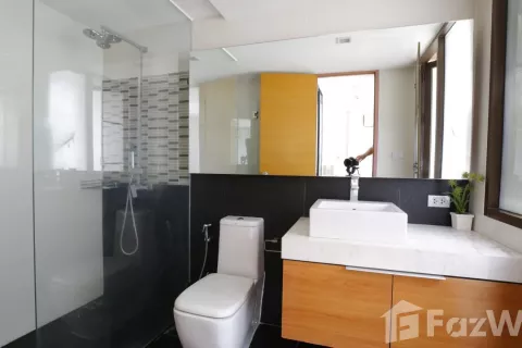 Condo à Khlong Toei, Bangkok, Thaïlande, 1 chambre  № 123981 - photo 6