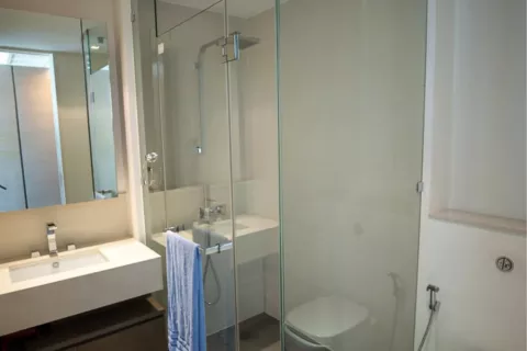 Condo in Khlong San, Bangkok, Thailand, 4 bedrooms  № 123980 - photo 29