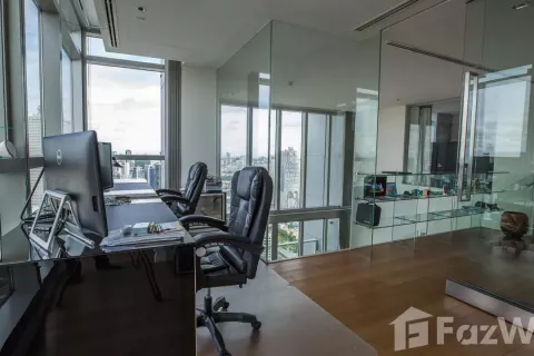 Condo in Khlong San, Bangkok, Thailand, 4 bedrooms  № 123980 - photo 23