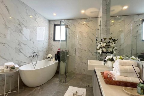 Penthouse in Pattaya, Thailand 3 bedrooms № 126089 - photo 12