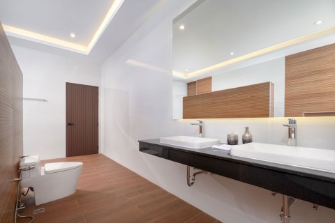 Вилла в Чиангмае, Таиланд с 5 спальнями  № 126095 - фото 27