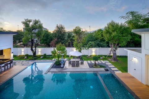 Вилла в Чиангмае, Таиланд с 5 спальнями  № 126095 - фото 7