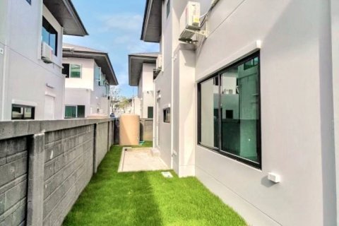 Дом в Правете, Бангкок, Таиланд с 3 спальнями  № 116039 - фото 3