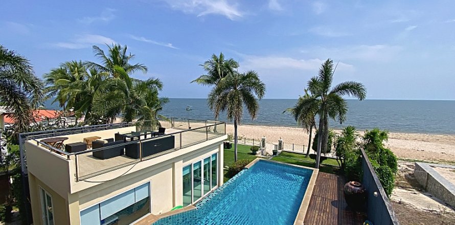 House in Hua Hin, Thailand 4 bedrooms № 125210