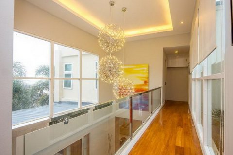 Дом в Хуа Хине, Таиланд с 4 спальнями № 125210 - фото 11