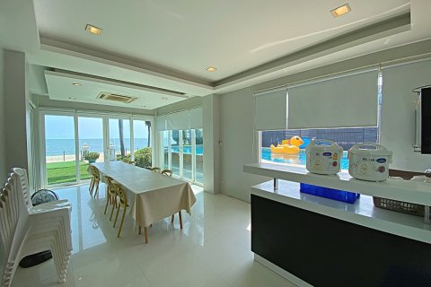 House in Hua Hin, Thailand 4 bedrooms № 125210 - photo 10