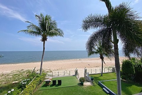 House in Hua Hin, Thailand 4 bedrooms № 125210 - photo 8