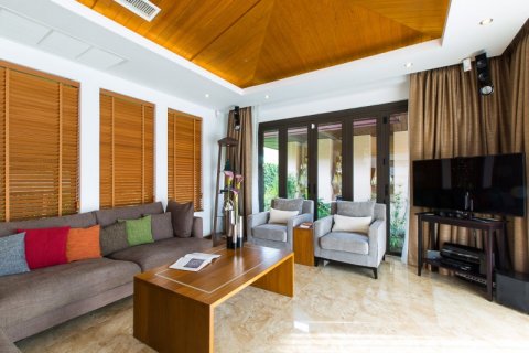 House in Hua Hin, Thailand 3 bedrooms № 125213 - photo 3
