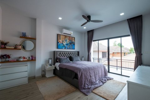 House in Chiang Mai, Thailand 4 bedrooms № 121942 - photo 13