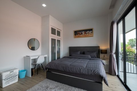 House in Chiang Mai, Thailand 4 bedrooms № 121942 - photo 15