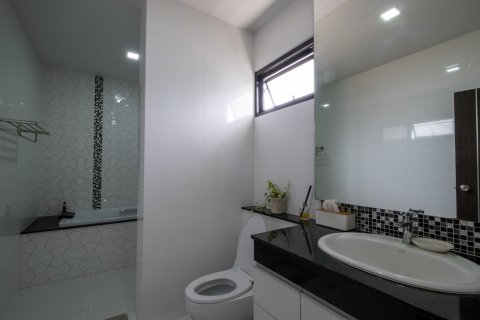 House in Chiang Mai, Thailand 4 bedrooms № 121942 - photo 20