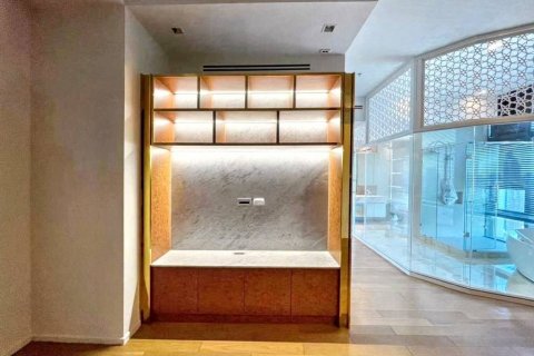 Кондоминиум с 2 спальнями в Бангкоке, Таиланд № 124700 - фото 2