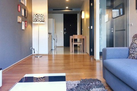 Condo in Bangkok, Thailand, 1 bedroom № 86293 - photo 1