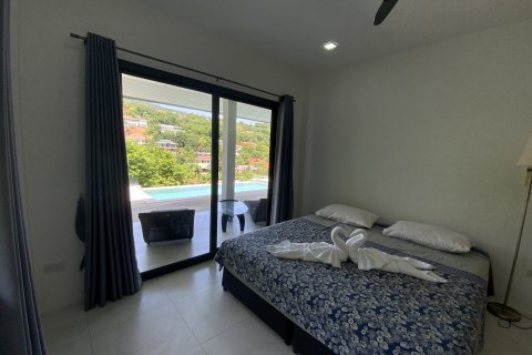 House in Ko Samui, Thailand 3 bedrooms № 126777 - photo 16