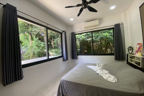 House in Ko Samui, Thailand 3 bedrooms № 126777 - photo 18