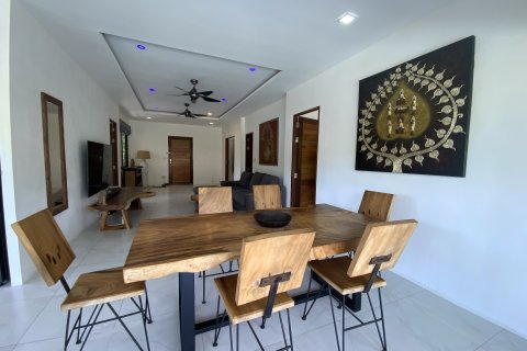House in Ko Samui, Thailand 3 bedrooms № 126777 - photo 10