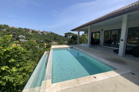 House in Ko Samui, Thailand 3 bedrooms № 126777 - photo 1