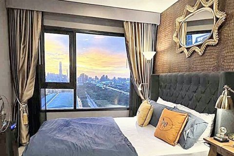 Кондоминиум с 1 спальней в Бангкапи, Бангкок, Таиланд № 86436 - фото 2