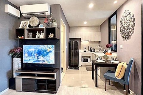 Кондоминиум с 1 спальней в Бангкапи, Бангкок, Таиланд № 86436 - фото 10