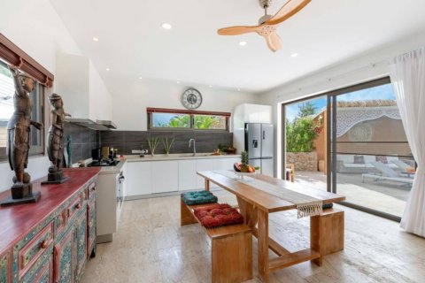 Villa in Ko Samui, Thailand 3 bedrooms № 132565 - photo 10