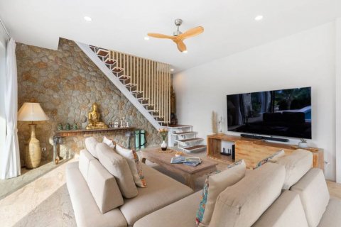 Villa in Ko Samui, Thailand 3 bedrooms № 132565 - photo 7