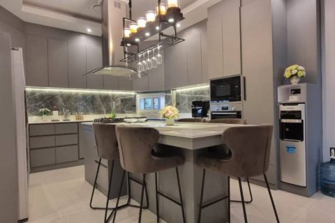 Вилла в Паттайе, Таиланд с 4 спальнями № 132566 - фото 8