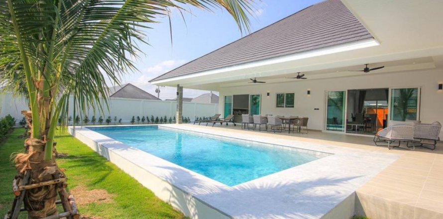 Villa à Hua Hin, Thaïlande 3 chambres № 85691