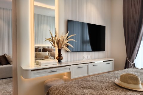 Apartment in Pattaya, Thailand 384 bedrooms № 130421 - photo 2