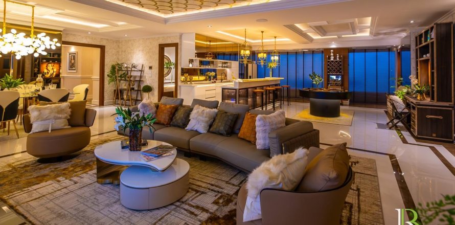 Apartment in Pattaya, Thailand 385 bedrooms № 130423