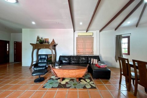 Вилла в Хуа Хине, Таиланд с 6 спальнями  № 104167 - фото 8