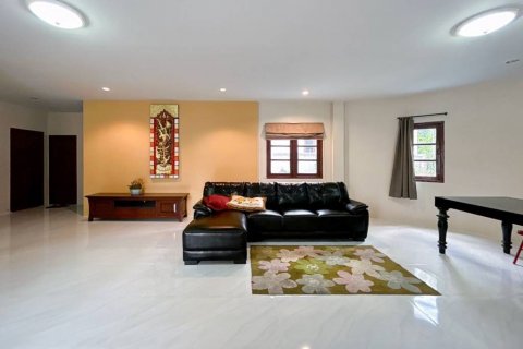 Вилла в Хуа Хине, Таиланд с 6 спальнями  № 104167 - фото 6