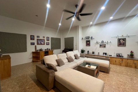 Villa in Phuket, Thailand 3 bedrooms № 104164 - photo 5