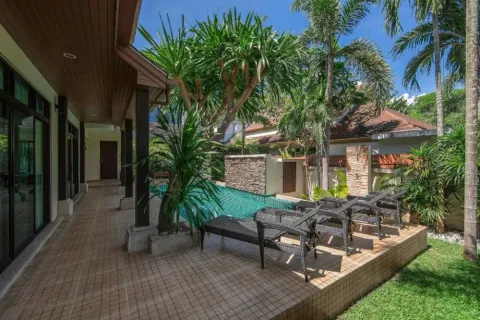 Villa in Phuket, Thailand 2 bedrooms № 119608 - photo 4
