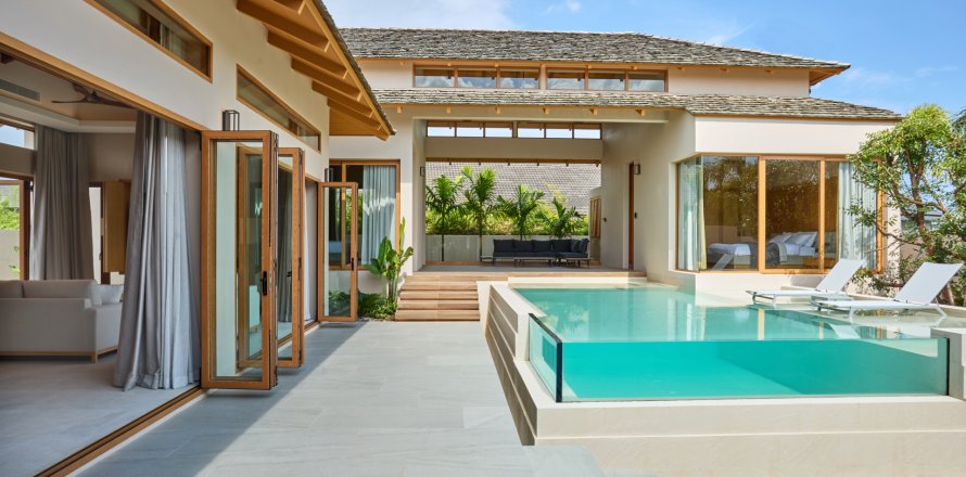 Villa à Phuket, Thaïlande 4 chambres № 108036