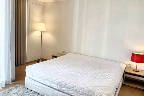 Кондоминиум с 2 спальнями в Бангкоке, Таиланд № 85776 - фото 9