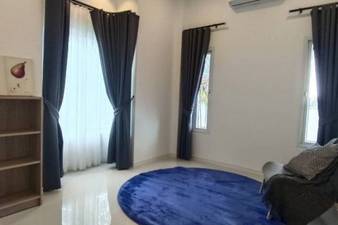 House in Bang Lamung, Thailand 3 bedrooms № 85777 - photo 10