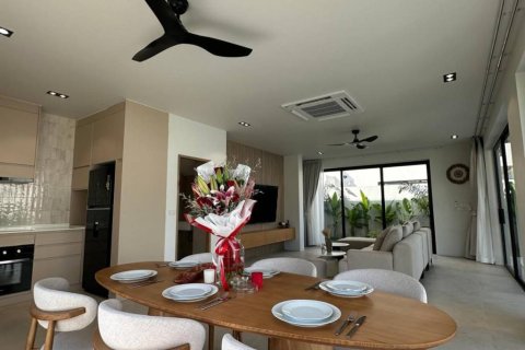 Villa in Ko Samui, Thailand 3 bedrooms № 106960 - photo 4