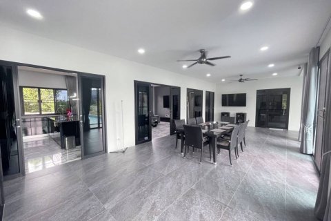 Villa in Phetchaburi, Thailand 4 bedrooms № 106959 - photo 7