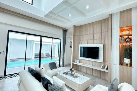 Вилла в Паттайе, Таиланд с 3 спальнями № 86744 - фото 2