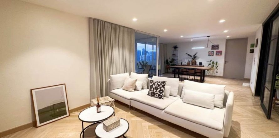 Кондоминиум с 2 спальнями в Ваттхане, Бангкок, Таиланд № 132262