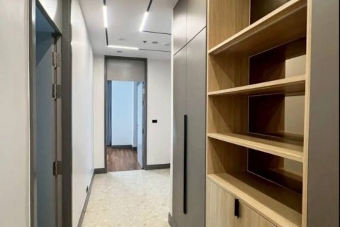 Condo in Pathum Wan, Bangkok, Thailand, 4 bedrooms  № 132258 - photo 13