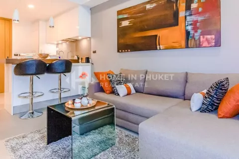 Condo in Bang Tao, Thailand, 1 bedroom  № 131164 - photo 2