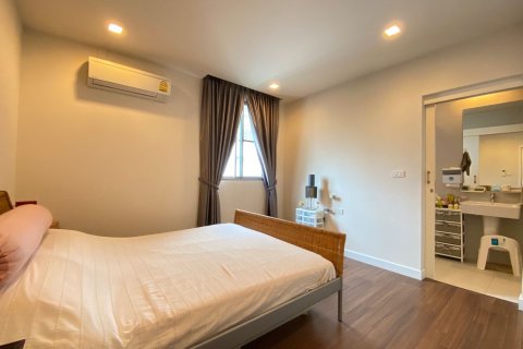 Дом в Чиангмае, Таиланд с 4 спальнями  № 78774 - фото 27