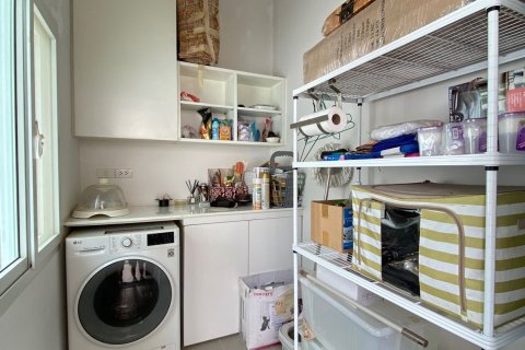 Maison à Chiang Mai, Thaïlande 4 chambres № 78774 - photo 17