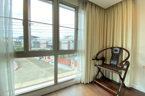 Дом в Чиангмае, Таиланд с 4 спальнями  № 78774 - фото 30