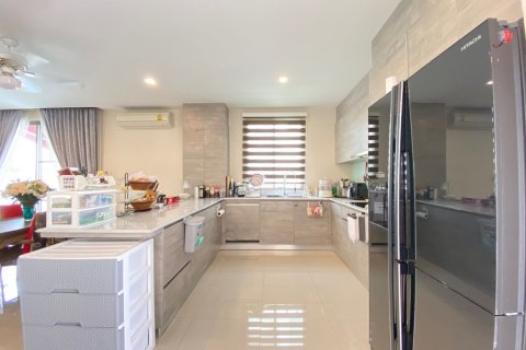 Maison à Chiang Mai, Thaïlande 4 chambres № 78774 - photo 16