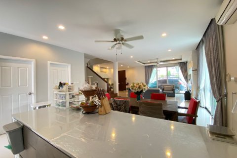 Дом в Чиангмае, Таиланд с 4 спальнями  № 78774 - фото 13